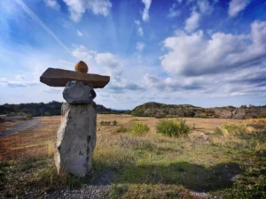 Haláp hegyi Tanösvény Ébredő Vulkán Szoborpark